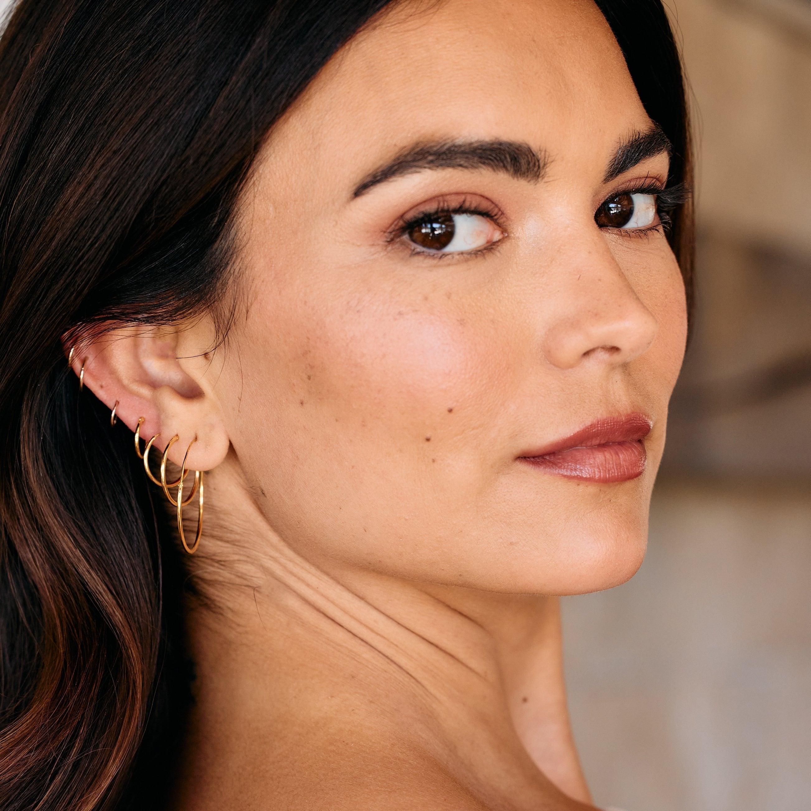 14K Gold Solenne Endless Hoops