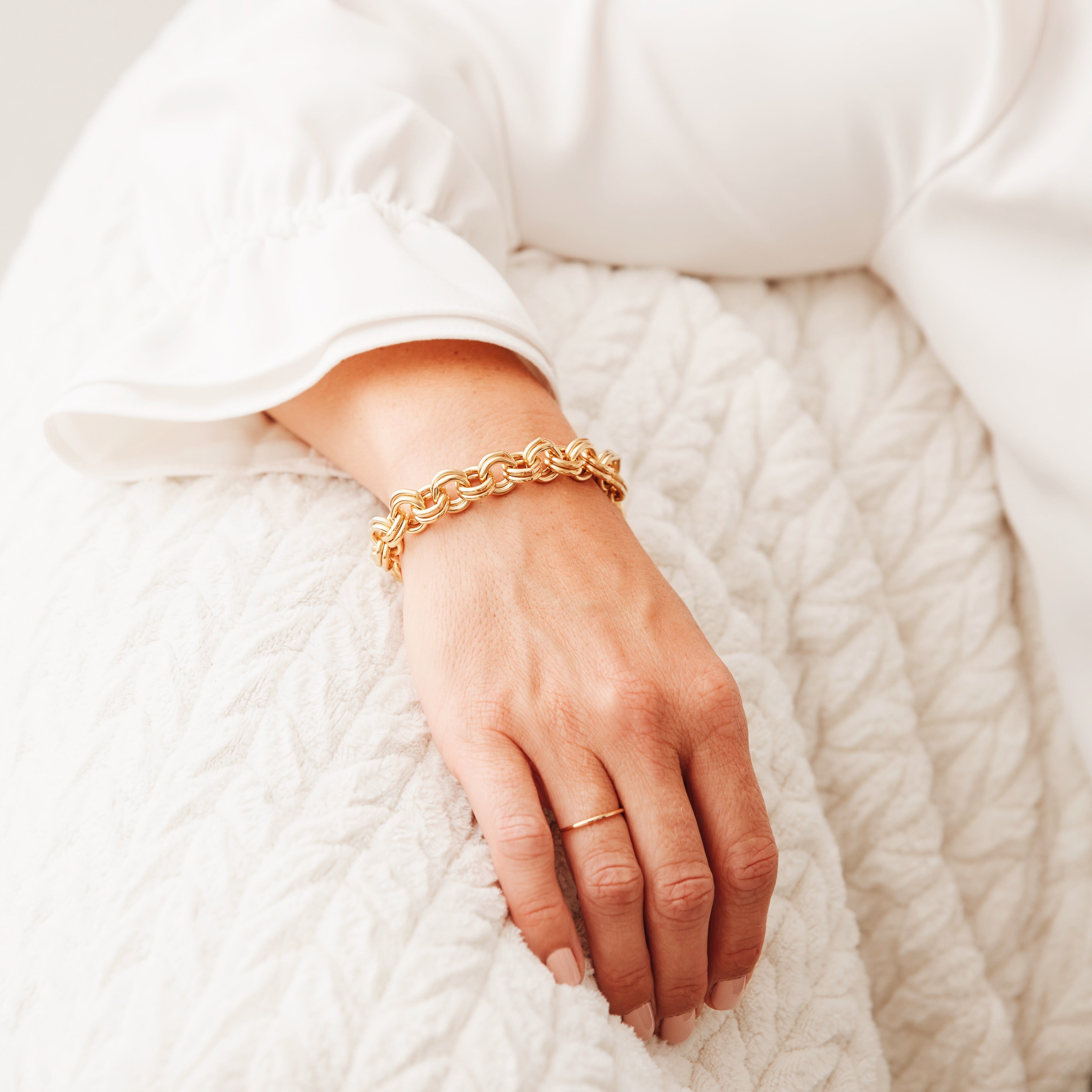 14K Gold Lisse Fine Band Ring