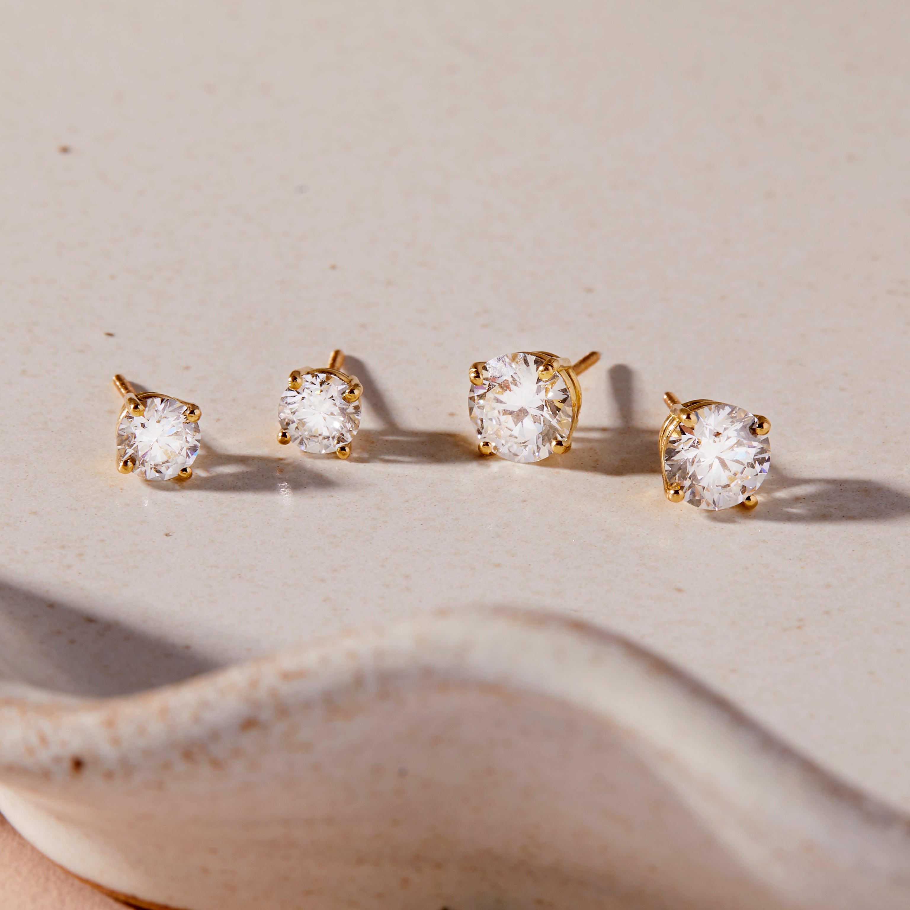 14K Gold Vivienne Brilliant Stud Earrings