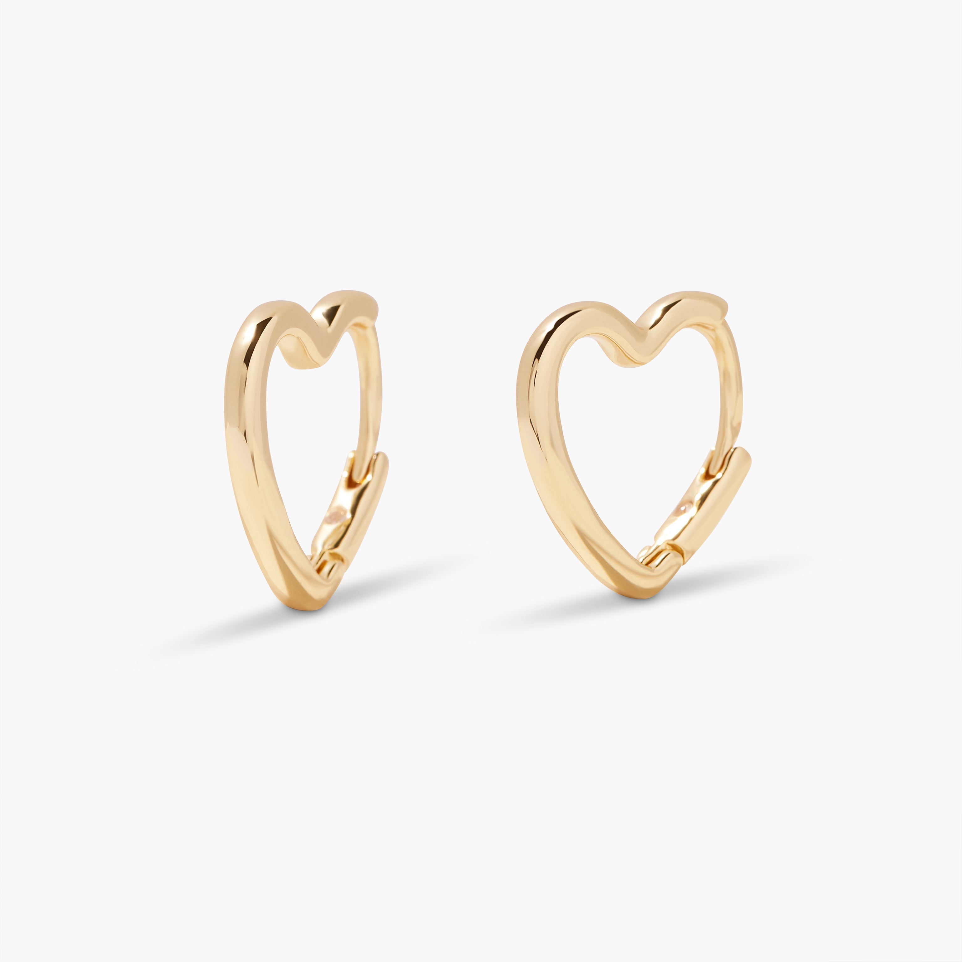 14K Gold Amora Heart Hoops