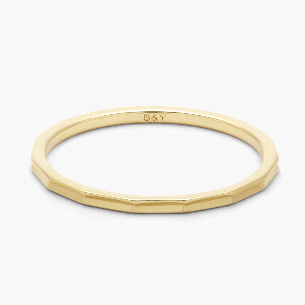 14K Gold Éclat Fine Band Ring