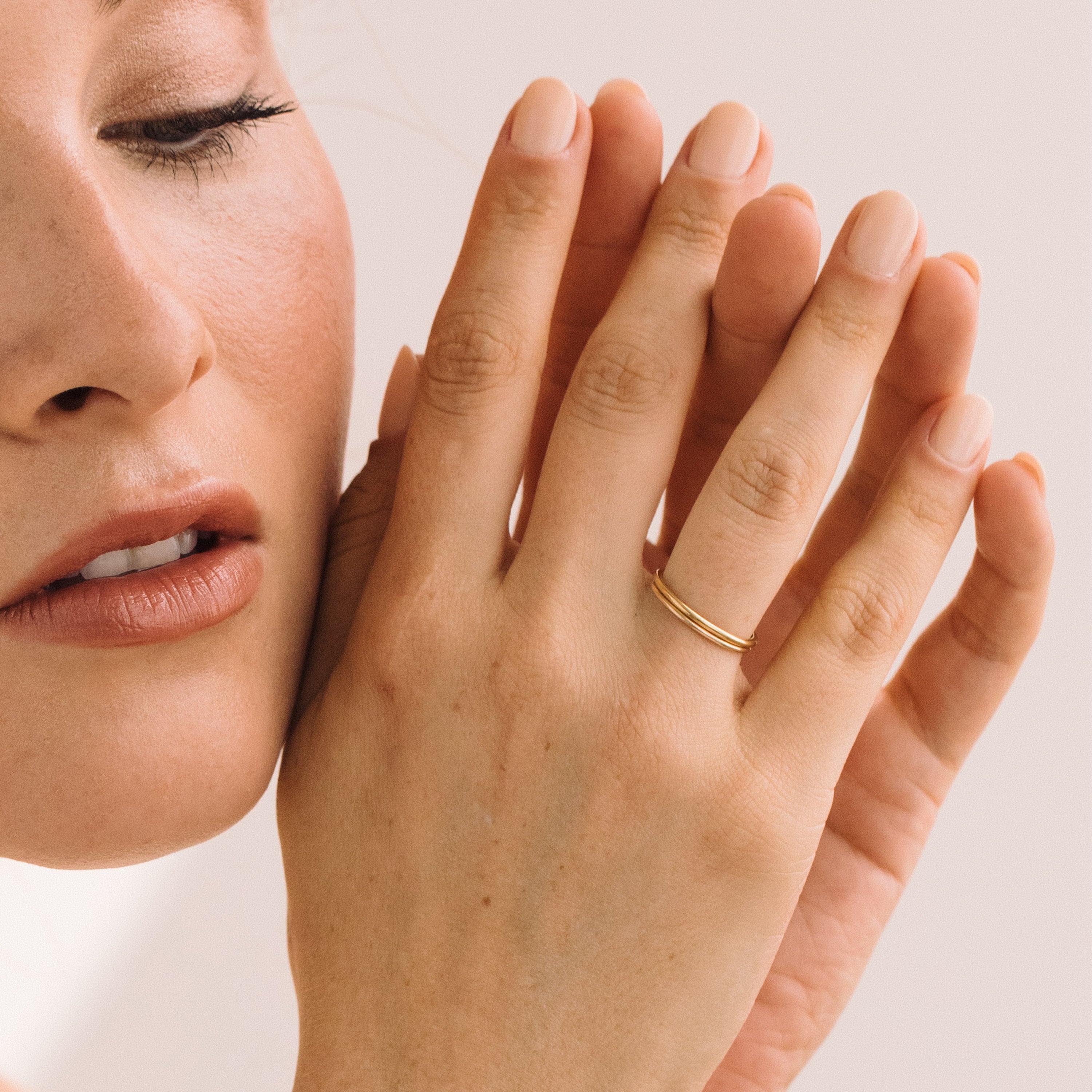 14K Gold Eterna Fine Band Ring