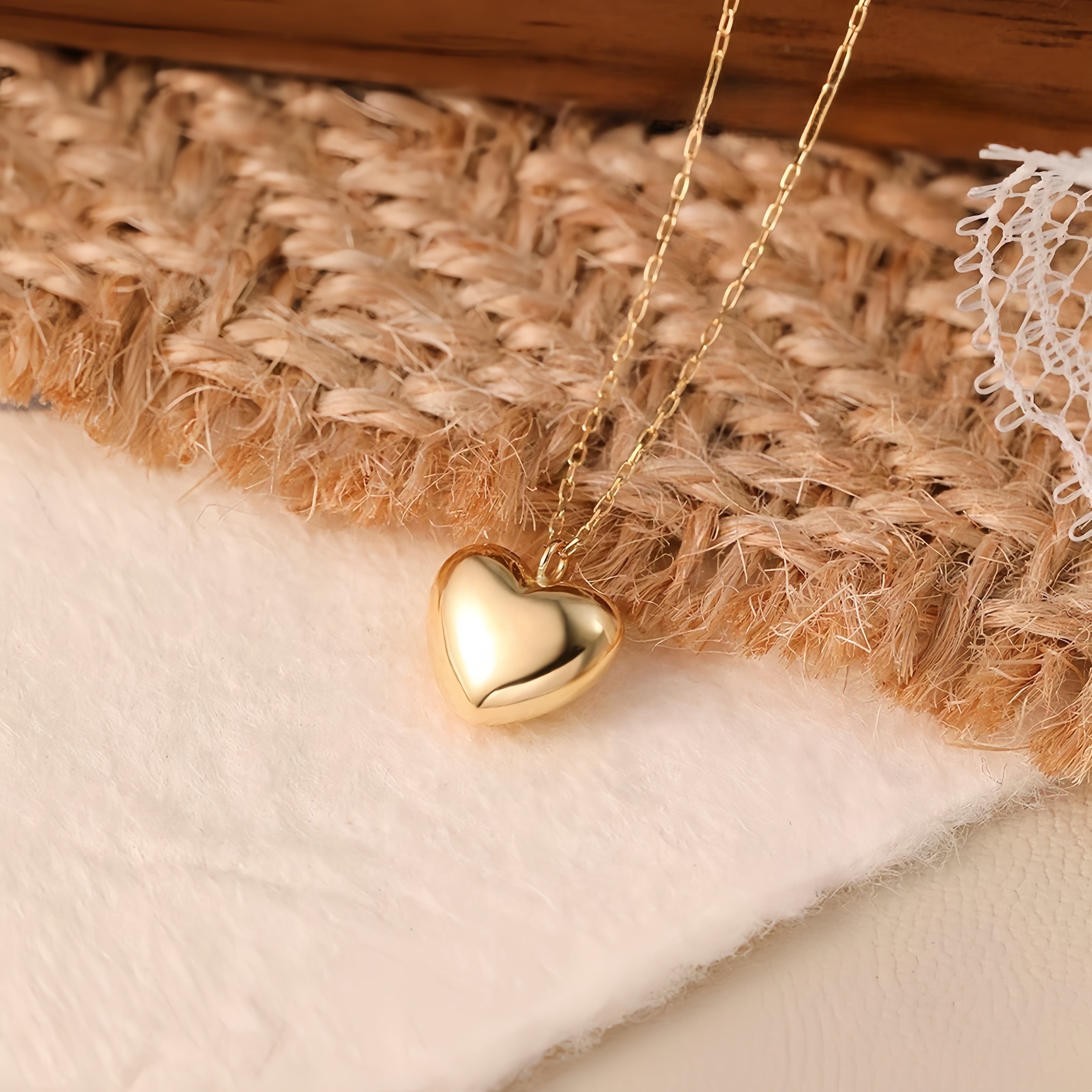 14K Gold Heartfelt Heart Pendant Necklace