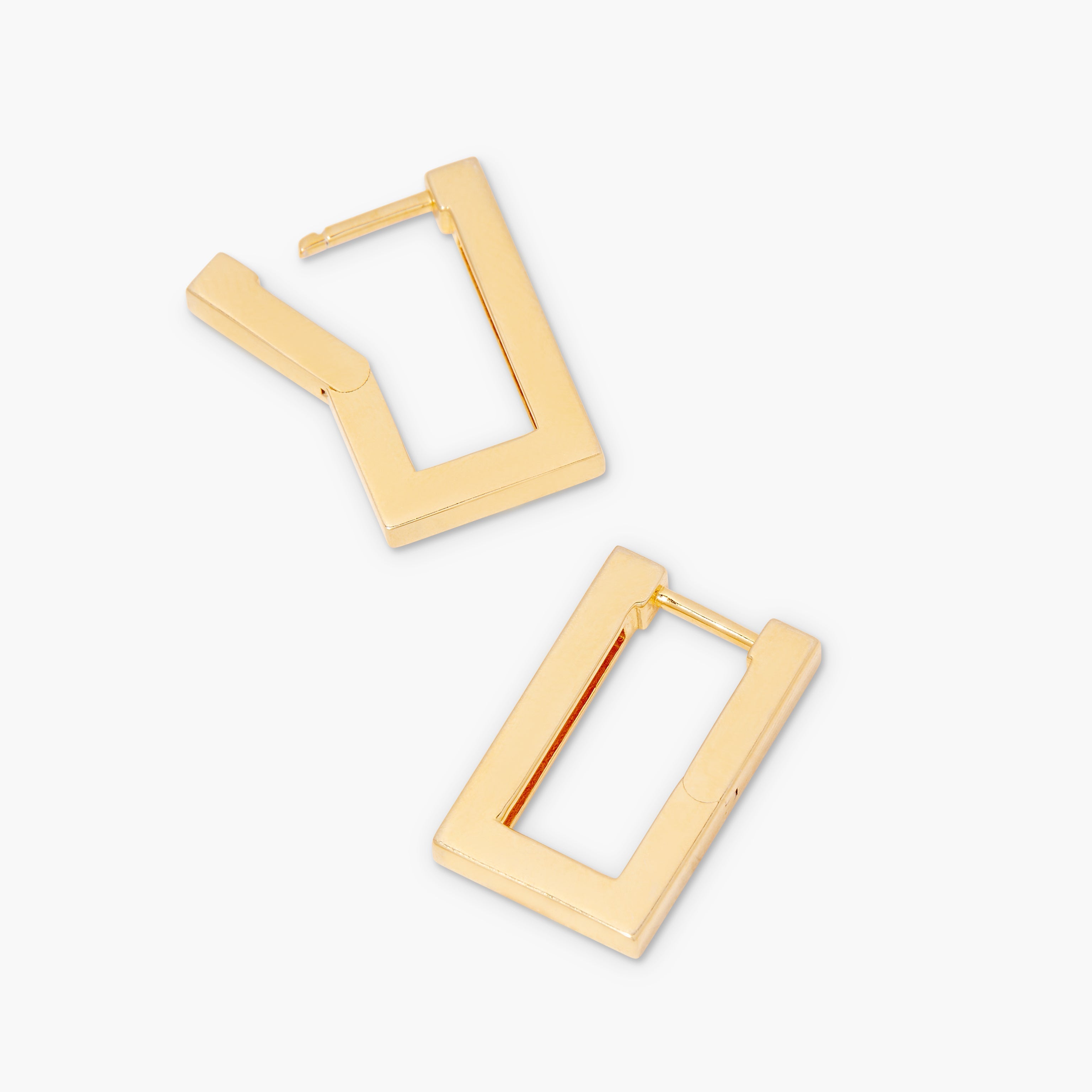 14K Gold Aurelia Classic Hoops
